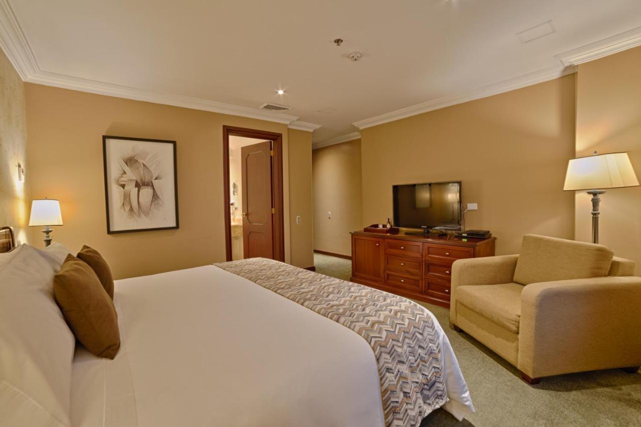 Dann Aparthotel